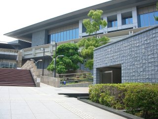 兵庫県立武道館の玄関